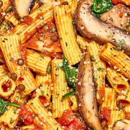 Pasta Bowl, Tomato Basil + Portobello Bolognese