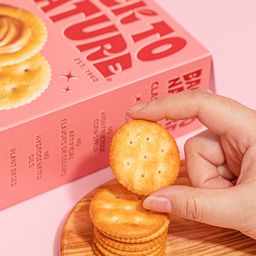 Classic Round Crackers