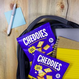 Cheesy Crackers, Classic Cheddar, Multipack