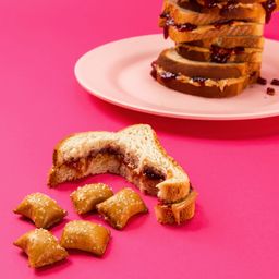 Pretzel Nuggets, PB&J Berry Filled