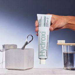 Sensitive & Whitening Toothpaste, Natural Peppermint