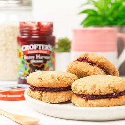 Organic Premium Fruit Spread, Berry Harvest