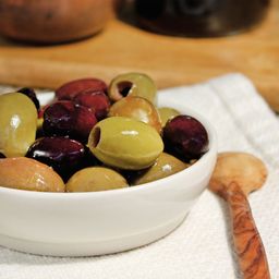 Pitted Greek Olive Mix