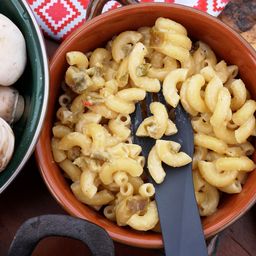 Macaroni & Cheese, Cheddar, Hatch Green Chile & Garlic
