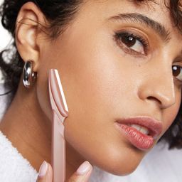 Eco-Friendly Dermaplaner, Blush