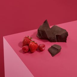 Love Crunch Organic Dark Chocolate & Red Berries Granola