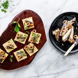 White Anchovies in EVOO, Lemon Olive