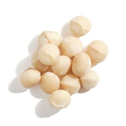 Regeneratively Grown Organic Raw Macadamia Nuts