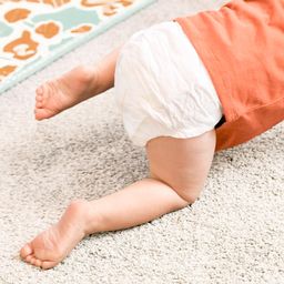 Ultra Soft & Absorbent Diapers, Size 4