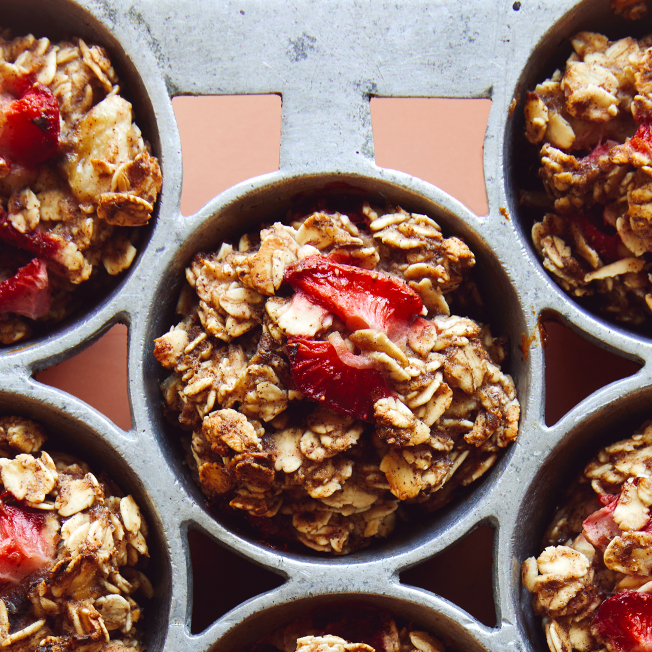 Rip Van Leos Sandwich Creme Cookies, Cookies & Creme, Snack Pack