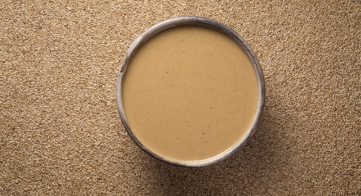 Tahini Nutrition, Health Benefits & How to Use It Thrive Market