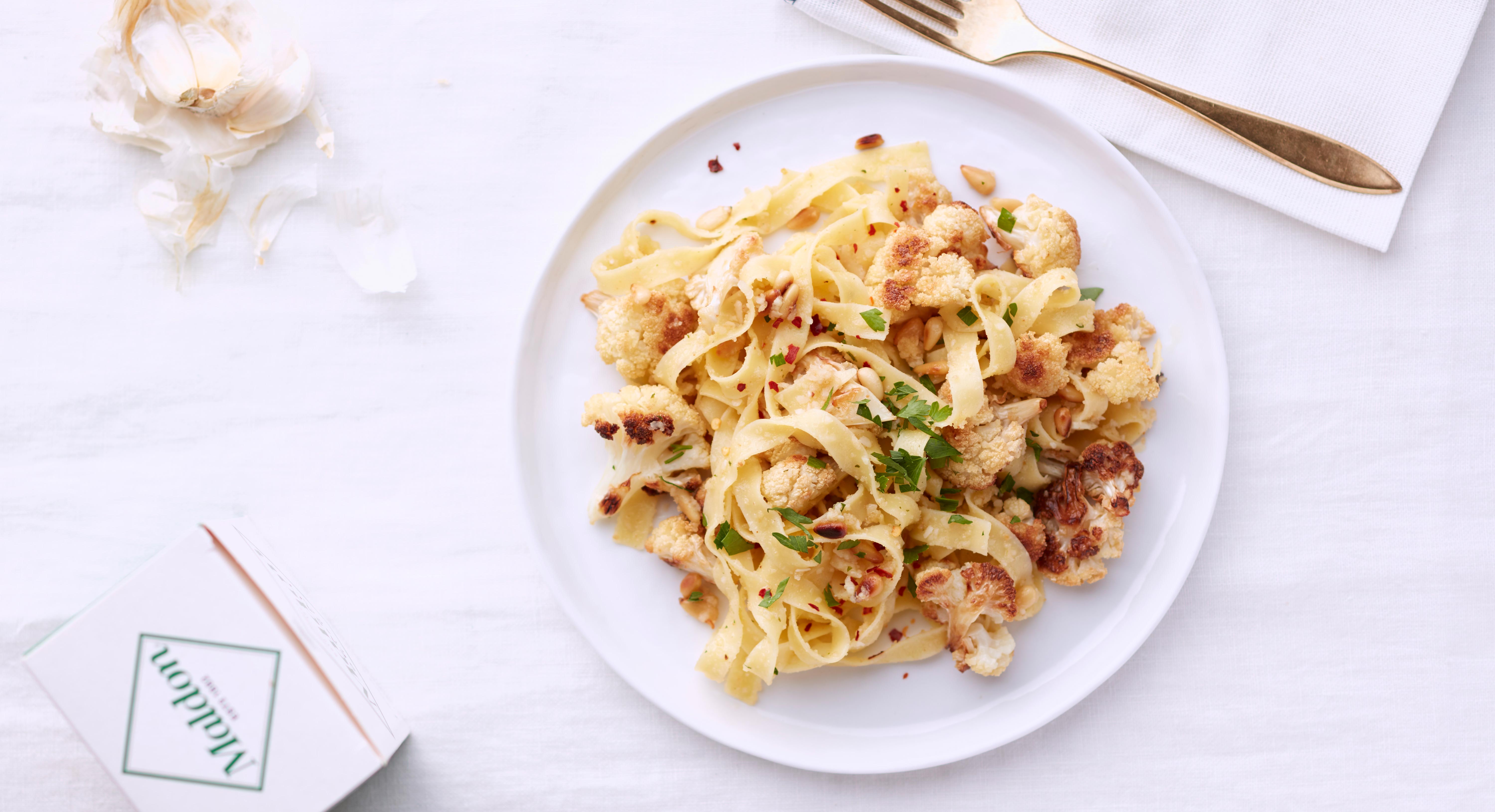 cauliflower pine nut pasta