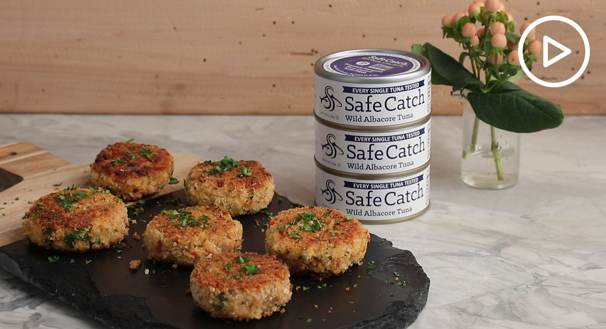 Tuna Cakes With Spicy Remoulade Sauce Recipe Thrive Market