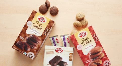 Food Allergy Survival Guide: Everything You Need to Know (From Hosting Tips to Taking Trips)